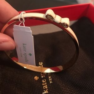 NWT KATE SPADE TAKE A BOW BRACELET
